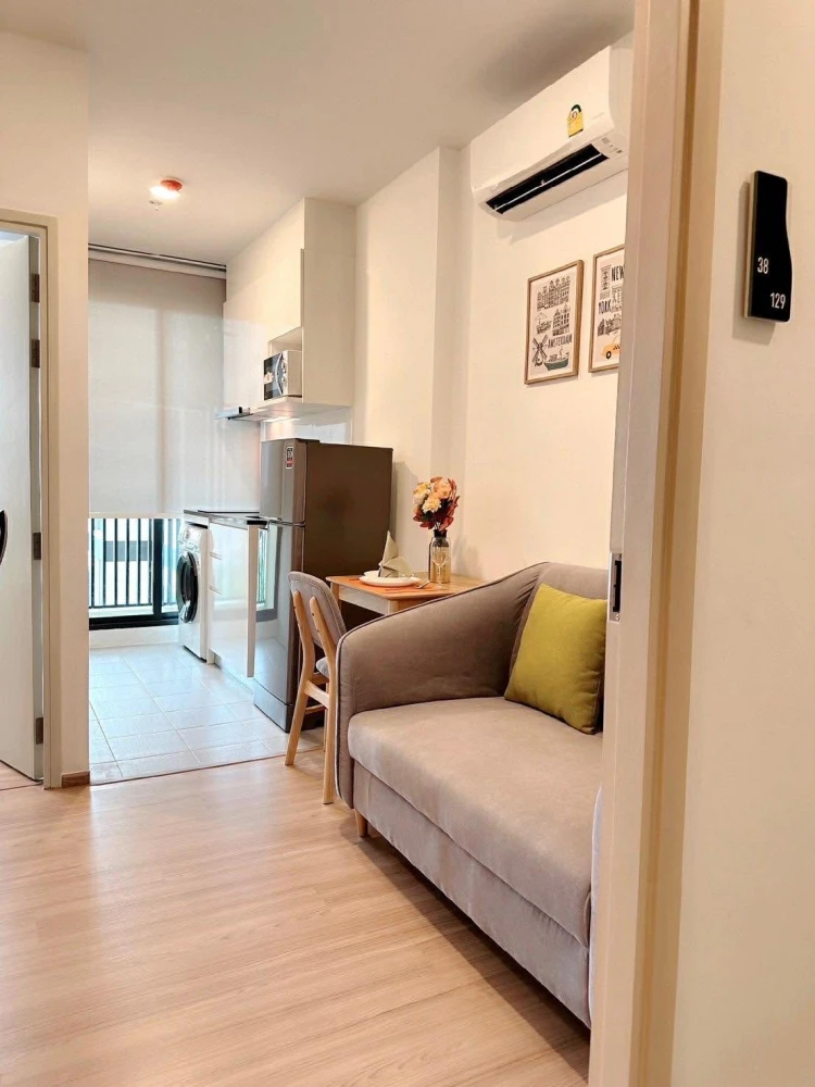 Urgently available for rent at Chewathai Kaset Nawamin. Beautifully decorated room, white tone, pleasing to the eye, affordable price. Hurry and reser