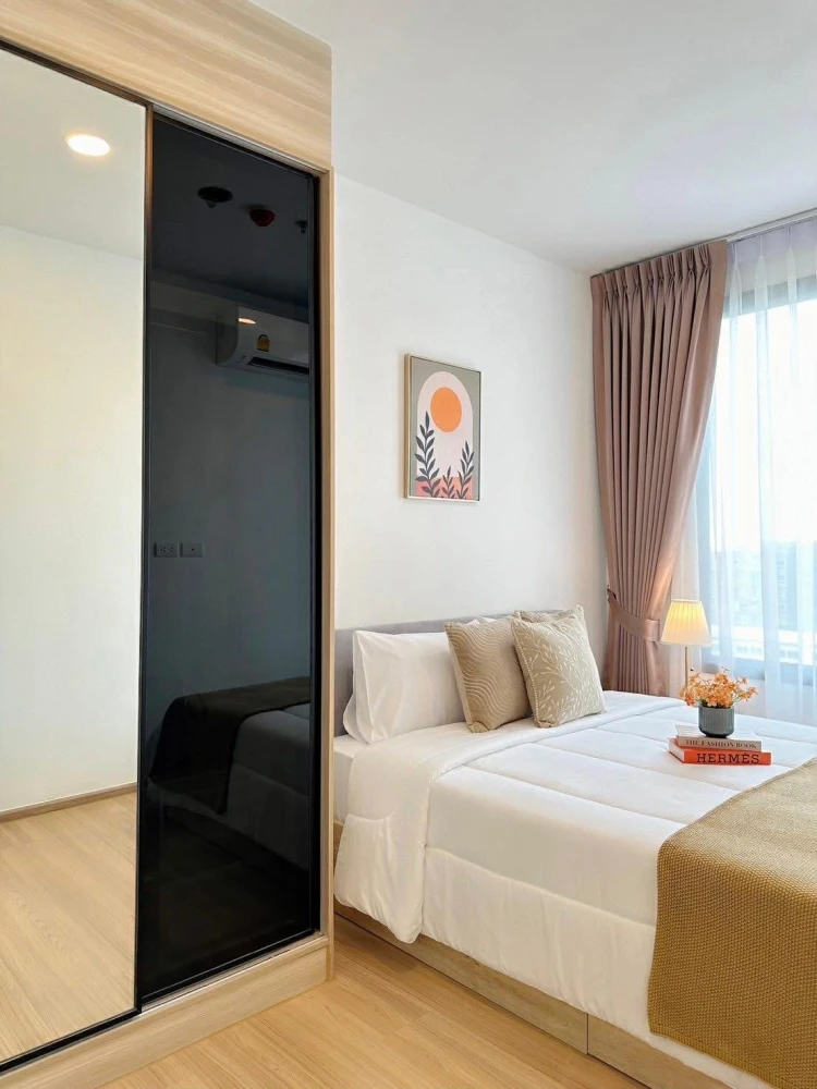 Urgently available for rent at Chewathai Kaset Nawamin. Beautifully decorated room, white tone, pleasing to the eye, affordable price. Hurry and reser