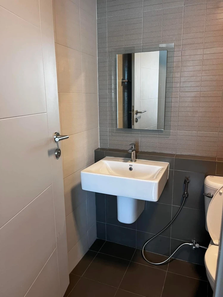 Urgent rental! D Condo Hideaway, Phase 4. Nice room, fully furnished. Ready to move in!