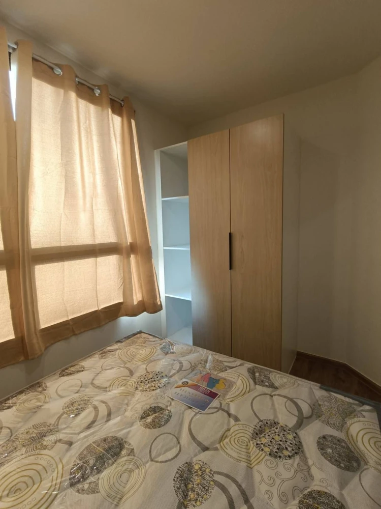 For rent immediately! Flexi Suksawat condo, ready to move in, partitioned into separate areas, fully furnished with appliances. Book now, don't miss o
