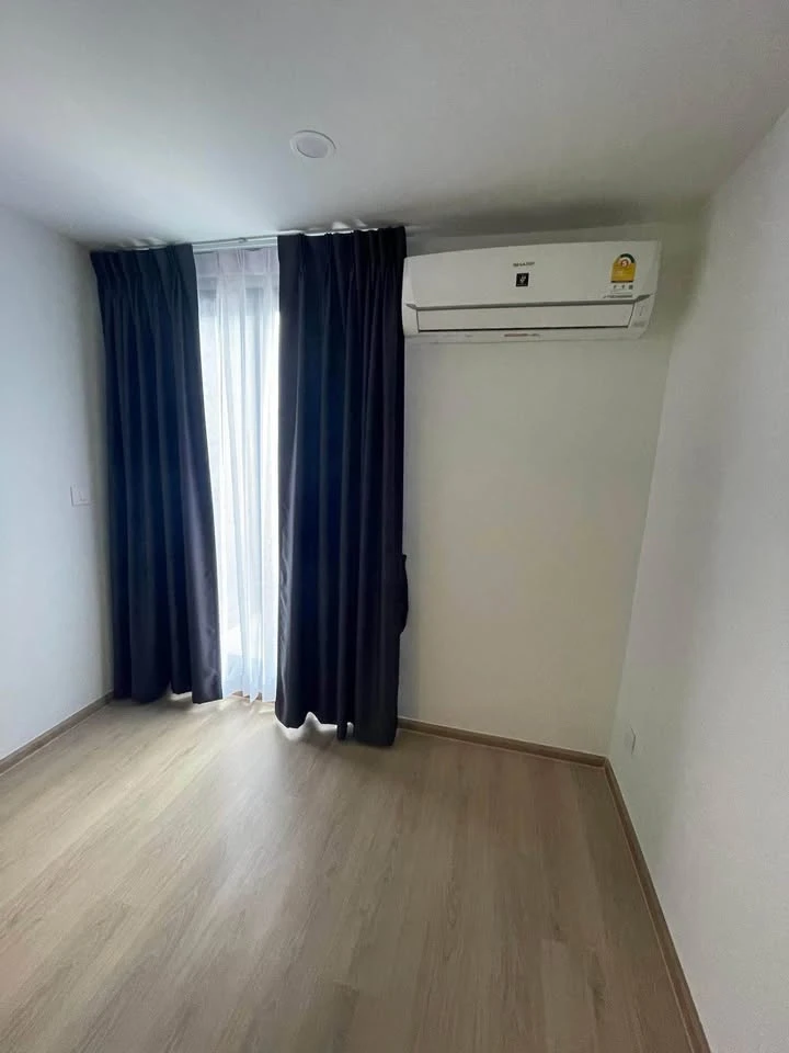 Urgent rental at Life Rama 4 - Asoke! A lovely unit with full amenities at a fantastic price—book yours today!