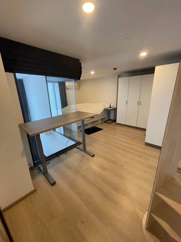 Urgent rental at Life Rama 4 - Asoke! A lovely unit with full amenities at a fantastic price—book yours today!