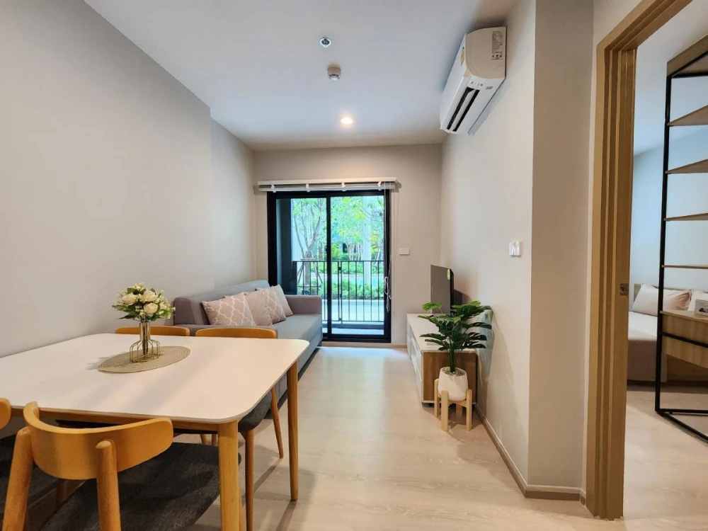 Urgently for rent: Nue Connex Condo Don Mueang. Ready to move in, fully furnished, just bring your bags and move in. Don't miss out!
