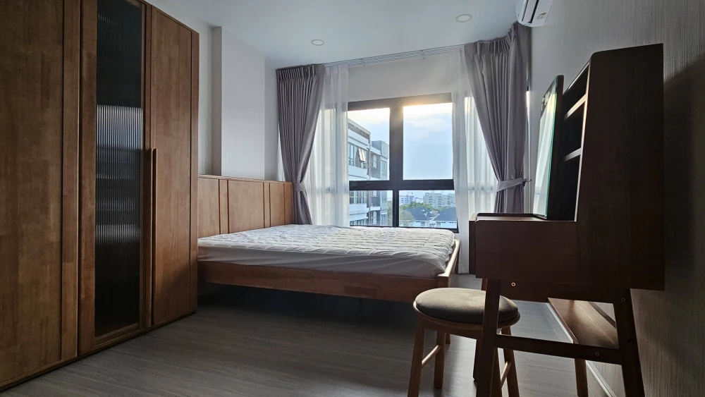 Rent now! Supalai City Resort Sukhumvit 107. Spacious rooms with efficient use of space at an amazing price. Book yours today!