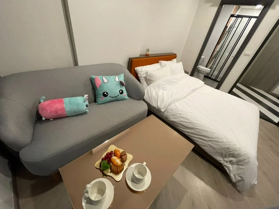 Urgently for rent, The Base Saphan Mai, nice room, complete facilities, hurry and reserve now.