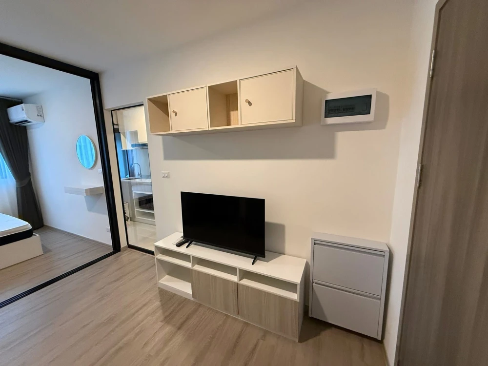 Rent now! The Origin Bangkae. Ready-to-move-in unit with separate, clearly defined zones. Great price! Book now, don't miss out!