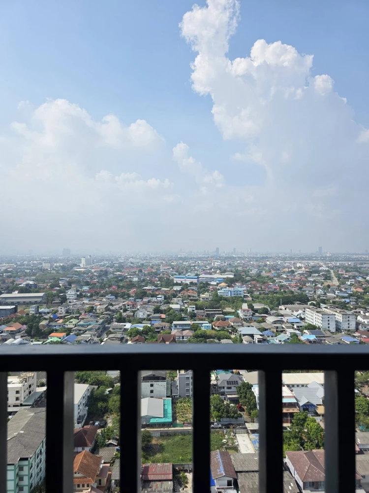 Ready-to-move-in condo for rent at The Origin Sukhumvit-Praksa. Fully furnished with complete amenities. Book yours today! Don't miss out!