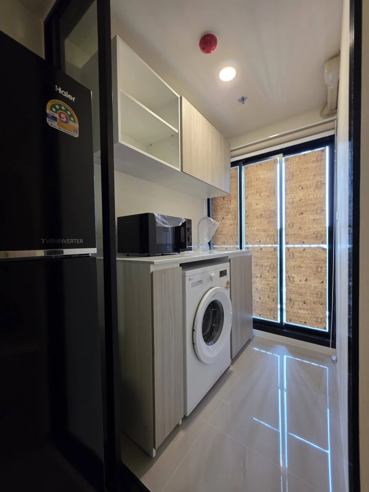 Ready-to-move-in condo for rent at The Origin Sukhumvit-Praksa. Fully furnished with complete amenities. Book yours today! Don't miss out!