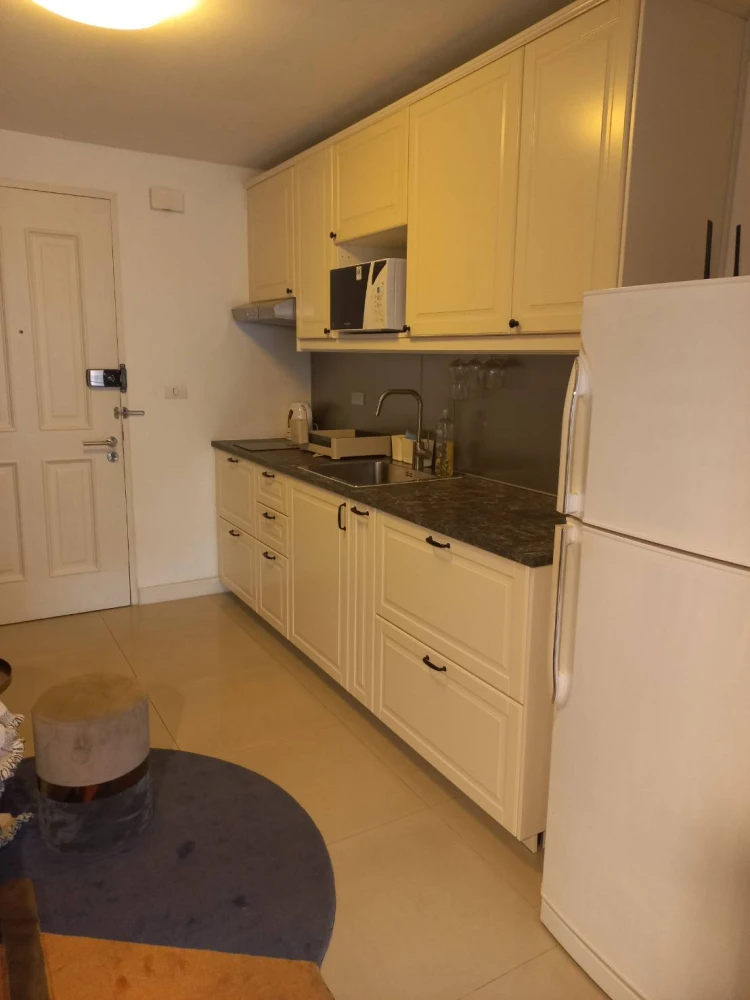 For rent urgently!! The Clover Thonglor Condo in the heart of the city Ready to move in immediately, hurry up and book now!!