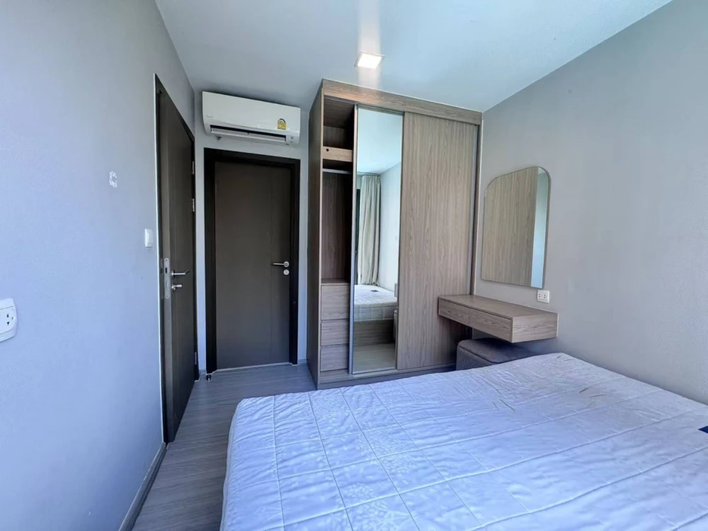 Urgent for rent!! Condo The Privacy S 101, Floor 5, Building A, Pool View The room is very nice. Don't miss it!!