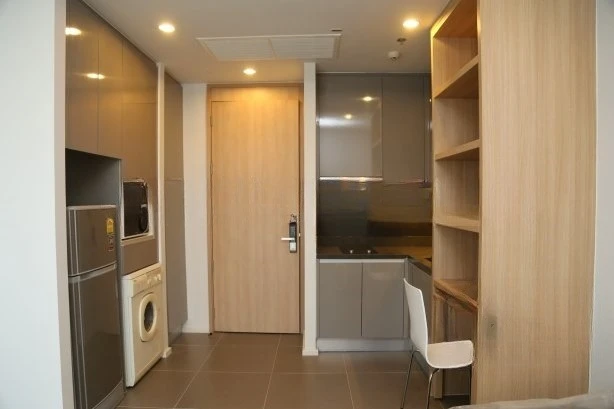 For rent urgently!! Condo M Ladprao, room number 1188/99, fully furnished, good location, convenient transportation, book now!!