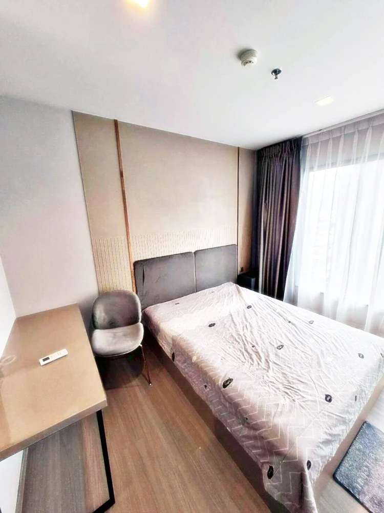 For rent urgently!! Condo Life Asoke-Rama 9, complete facilities Ready to move in. Hurry up to reserve!!