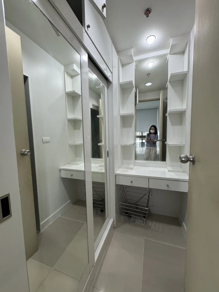 For rent urgently!! Condo Ideo Sathorn-Taksin Condo gives you the freedom to live in all aspects of your life. Don't miss it!!