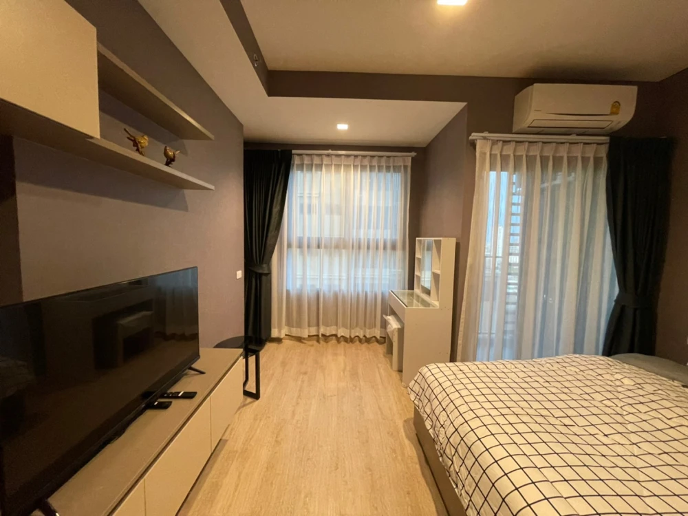 For rent urgently!! Condo Ideo Sathorn-Wongwian Yai Location near the city, convenient to travel, near BTS Wongwian Yai!!