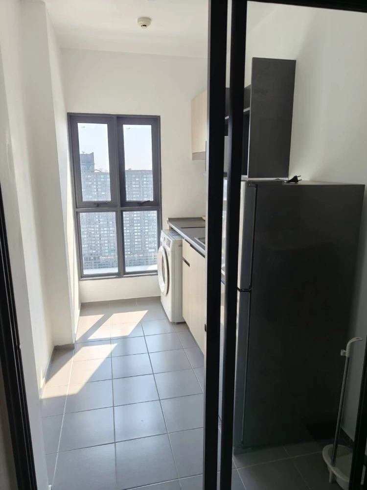 For rent!! Condo Ideo Sukhumvit 115, good location condo, ready to move in room, hurry up and book now!!