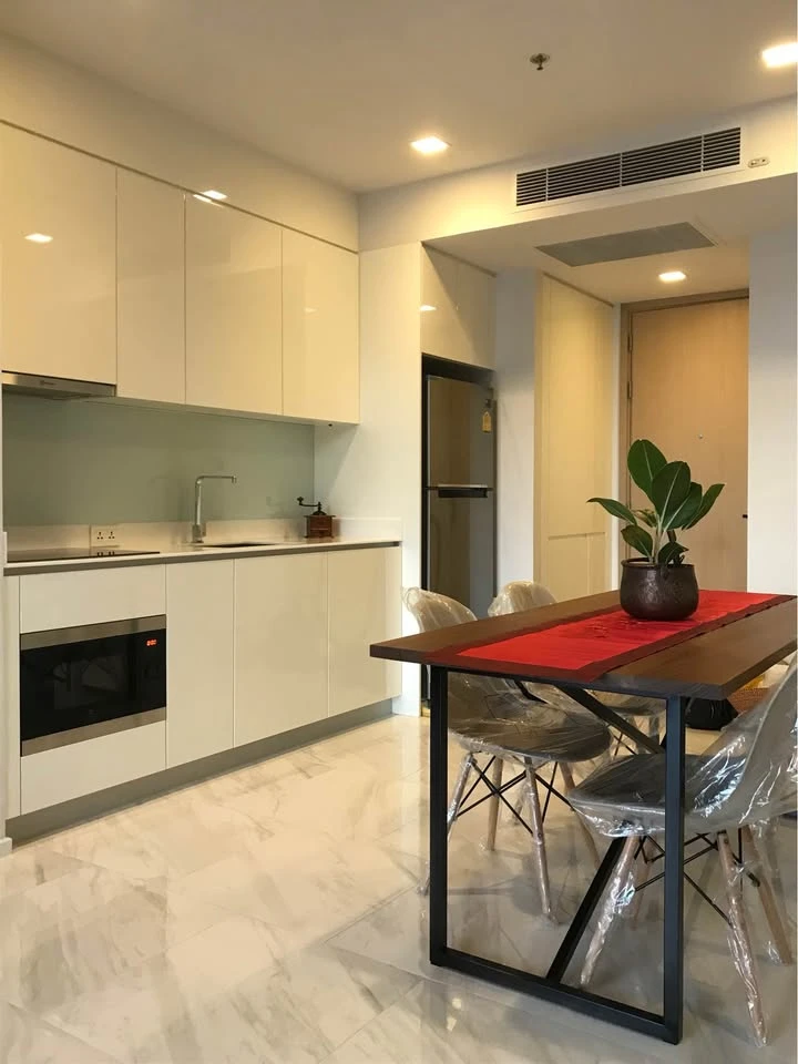Urgently available for rent: Hyde Sukhumvit 11. Large room, comfortable living, spacious living space, convenient and complete. Come reserve now, don'