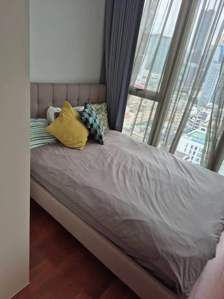 Urgently available for rent: Hyde Sukhumvit 11. Large room, comfortable living, spacious living space, convenient and complete. Come reserve now, don'