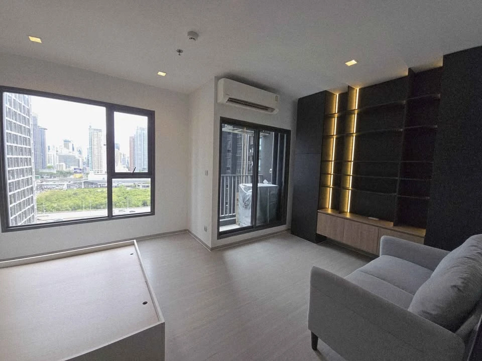 Urgently for rent, Life Asoke Rama 9, 19th floor, most beautiful view, no blocked view, great price, hurry and reserve before you miss the opportunity