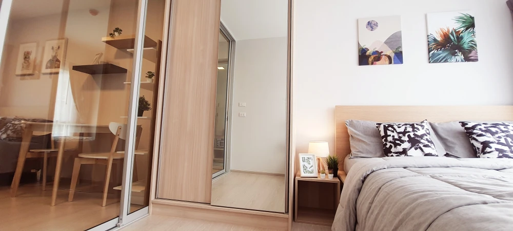 Plum Condo alive 2 for rent, ready to move in, separated into sections, fully furnished, complete with appliances. Come reserve now, don't miss out!
