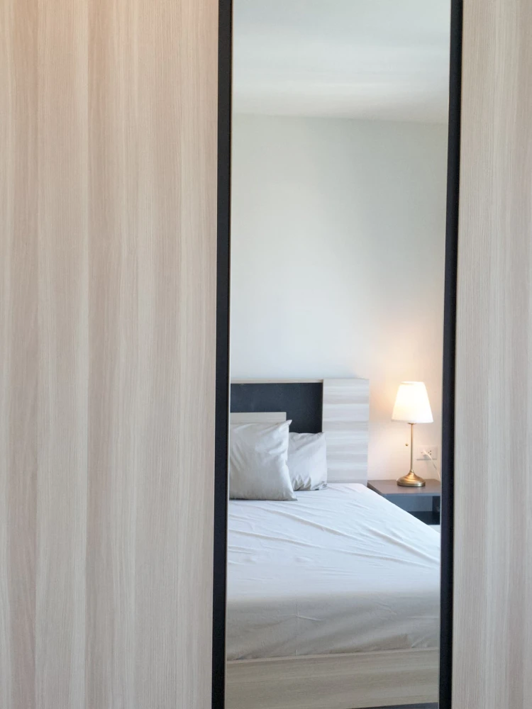 For rent: Lumpini Ville Chaengwattana-Pakkret Station, 11th floor. Good orientation, beautiful view, bright and airy. Fully furnished. Move in soon!