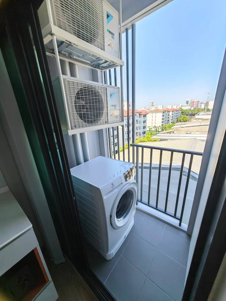 Condo for rent at Kave Luminous, Bang Mod, 7th floor. Beautiful, unobstructed view. High floor, breezy all day. Just bring your clothes and move in!