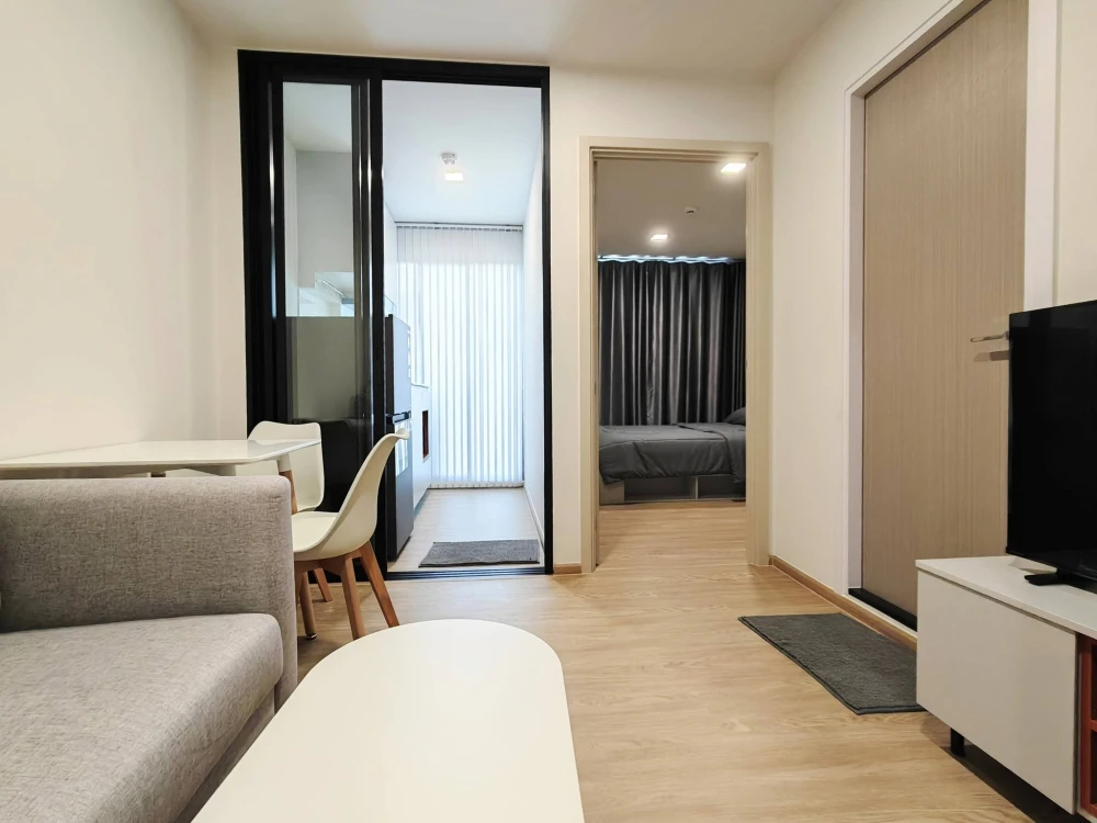 Condo for rent at Kave Luminous, Bang Mod, 7th floor. Beautiful, unobstructed view. High floor, breezy all day. Just bring your clothes and move in!