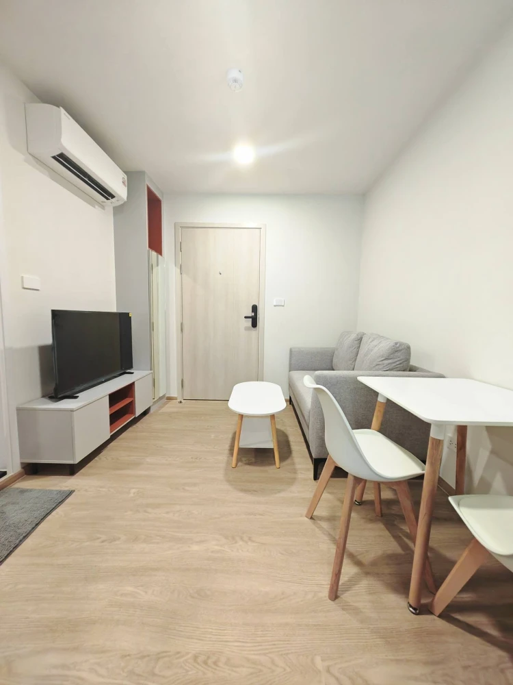 Condo for rent at Kave Luminous, Bang Mod, 7th floor. Beautiful, unobstructed view. High floor, breezy all day. Just bring your clothes and move in!