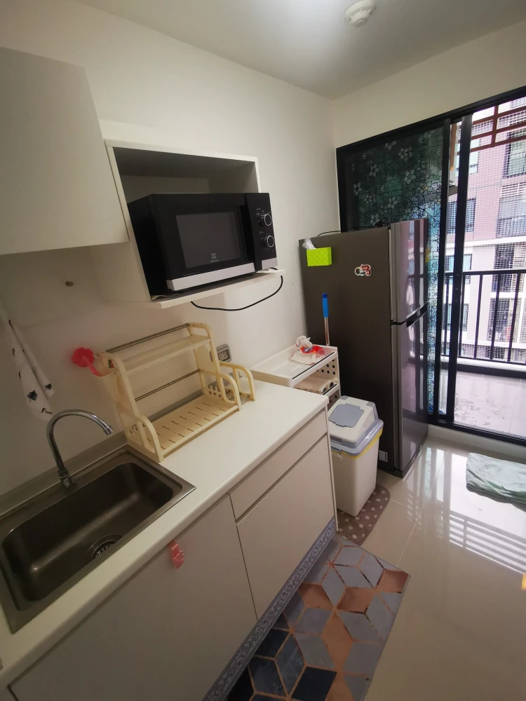 Room for rent, Icondo Salaya 2 project, 6th floor, pool view, fully furnished, ready to move in, hurry to move in