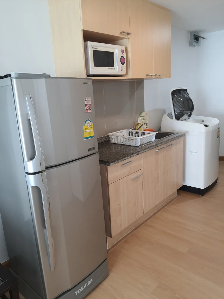 For rent: The Trendy Condominium, studio room, 11th floor, high view, complete facilities, move in now