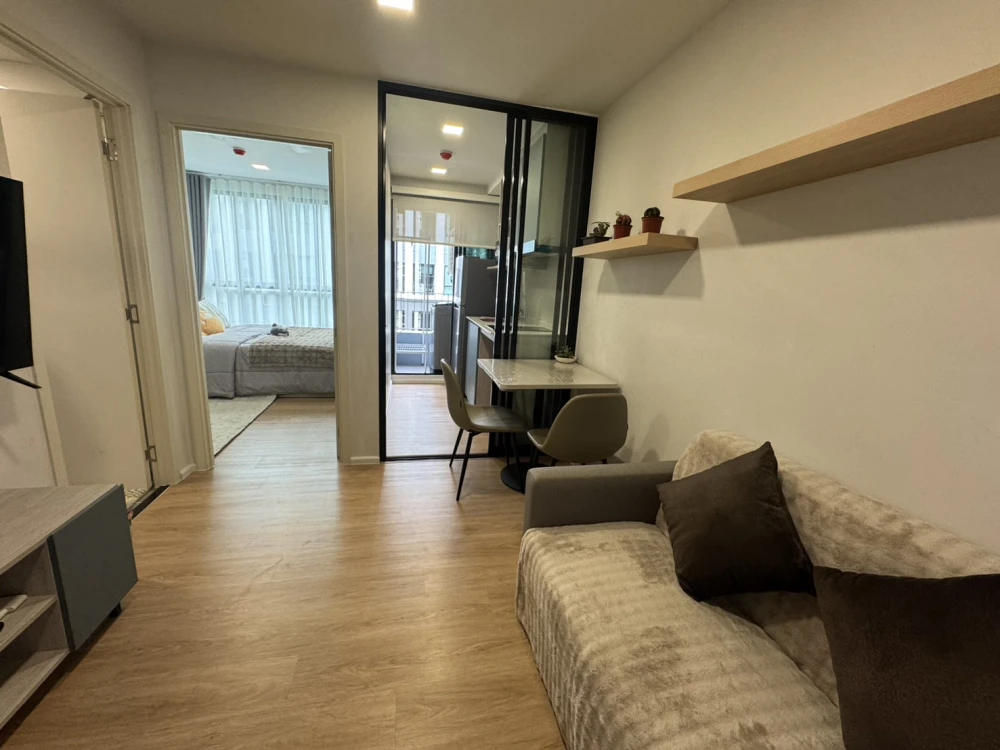 For rent Atmoz Kanaal Rangsit, a resort-style condo with a riverside atmosphere in the heart of Rangsit!!