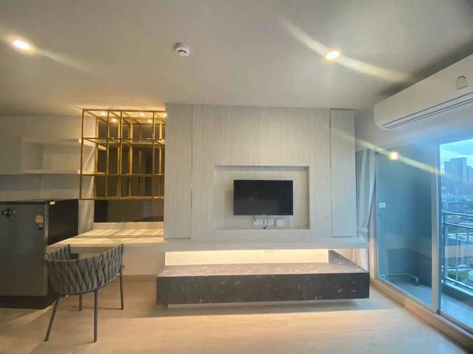 For rent Lumpini Selected Sutthisan-Saphankwai, ready to move in, complete facilities, book now