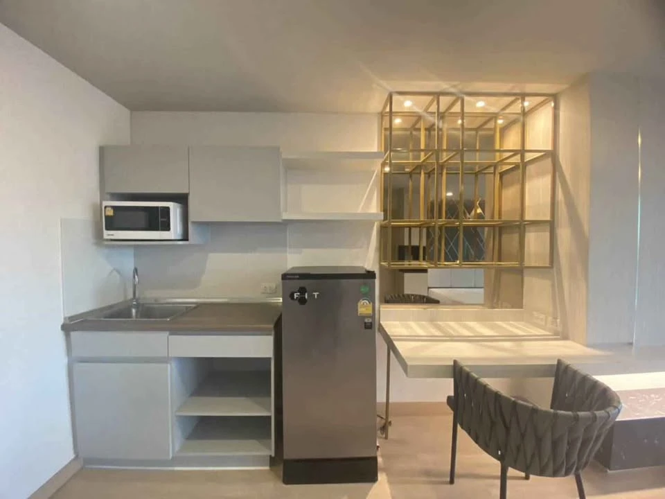 For rent Lumpini Selected Sutthisan-Saphankwai, ready to move in, complete facilities, book now