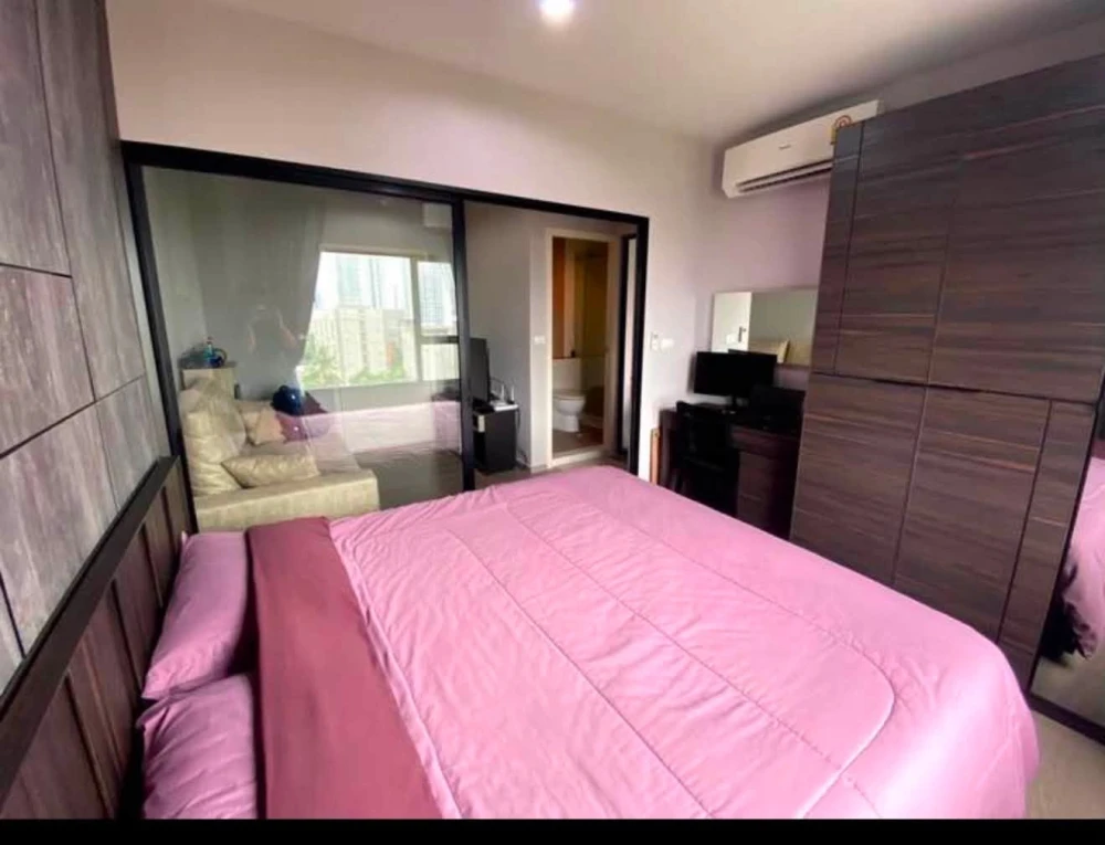 Condo for rent at Aspire Sathorn - Taksin (Copper Zone). Ready to move in, fully furnished. Book now!
