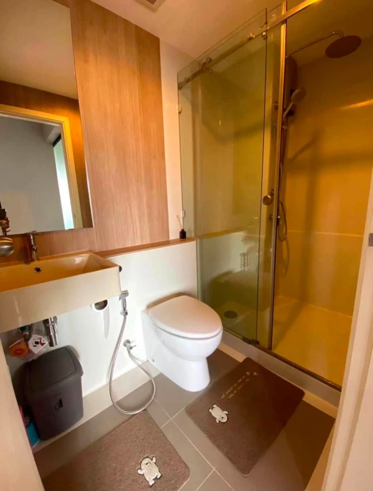 Condo for rent at Aspire Sathorn - Taksin (Copper Zone). Ready to move in, fully furnished. Book now!