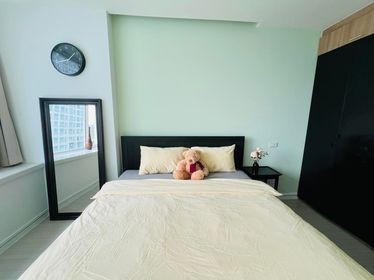 Sell / rent T.C. Green Condo, high floor room, ready to move in, don't wait!!