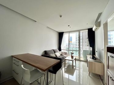 Sell / rent T.C. Green Condo, high floor room, ready to move in, don't wait!!