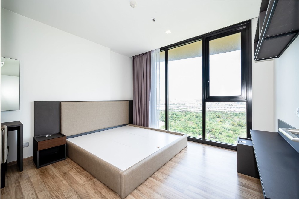 Sell The Line Chatuchak, Mo Chit, 2 bedrooms, 56 sqm., high floor, fully furnished, book now, don't miss it. images