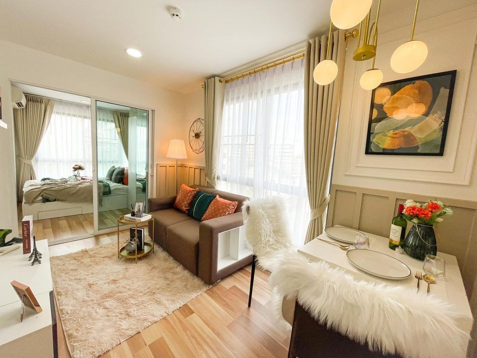 Condo for sale, A pool Bangna, Building B, 4th floor, beautifully decorated room, very inviting, straight cover, not in the eyes, hurry up and book no