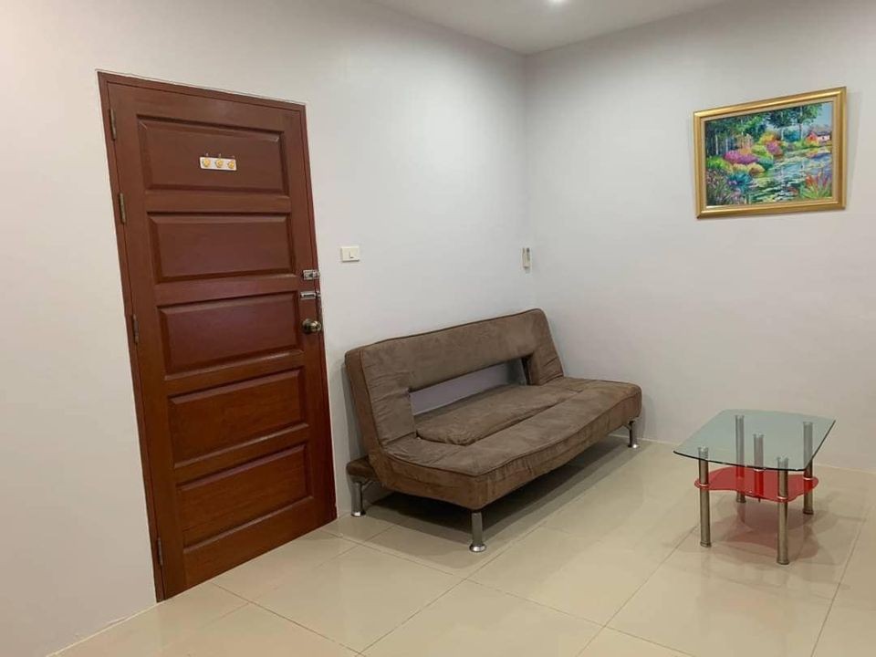 Condo for sale, Klang Krung Resort Ratchada 7, fully furnished. Ready to move in Don't miss a lot.