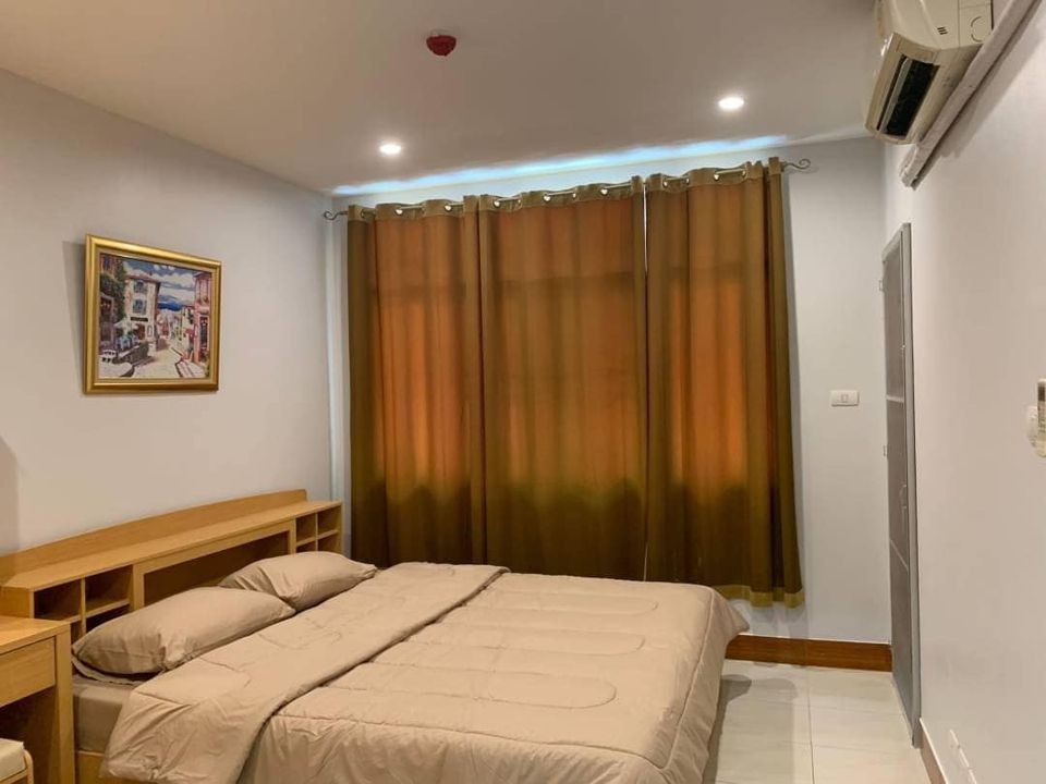 Condo for sale, Klang Krung Resort Ratchada 7, fully furnished. Ready to move in Don't miss a lot.