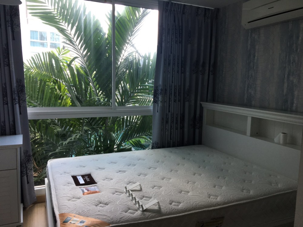Condo for sale, Chateau In Town, Major Ratchayothin 2, pool view, very beautiful, hurry to book!! images