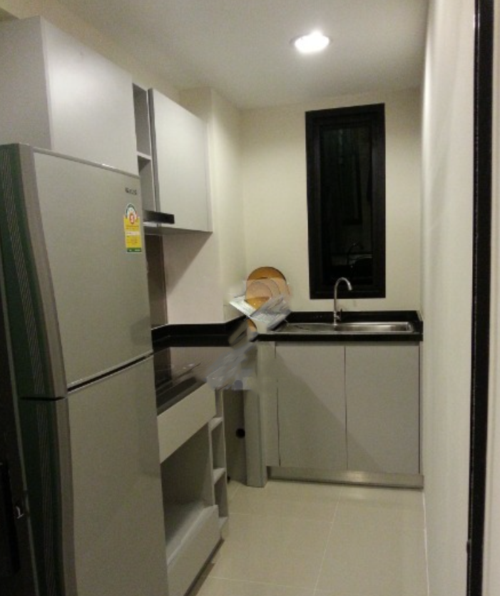 Condo for sale, Zenith Place, Sukhumvit 42, east, beautiful room, fully furnished, don't wait, hurry up.