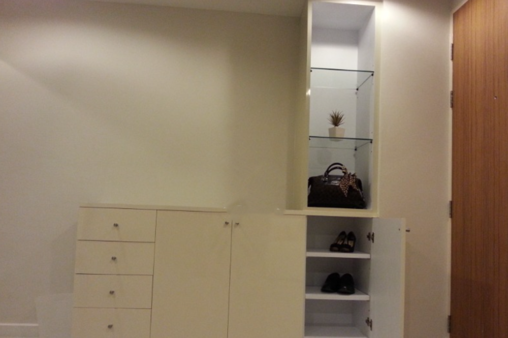 Condo for sale, Zenith Place, Sukhumvit 42, east, beautiful room, fully furnished, don't wait, hurry up.