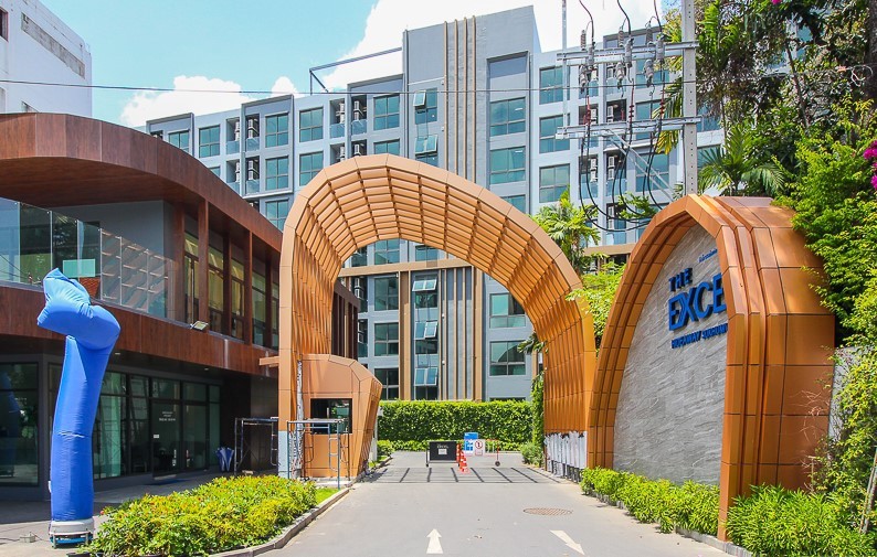 Condo for sale, The Excel Hideaway, Sukhumvit 71, ready to move in, good price, don't miss it!!