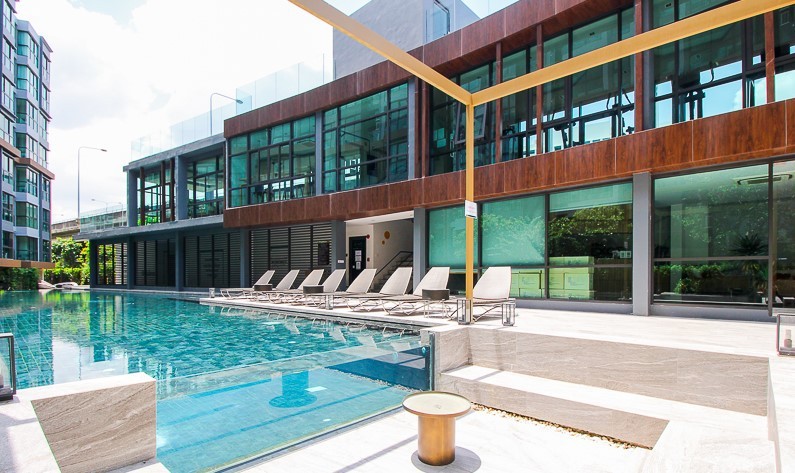 Condo for sale, The Excel Hideaway, Sukhumvit 71, ready to move in, good price, don't miss it!!