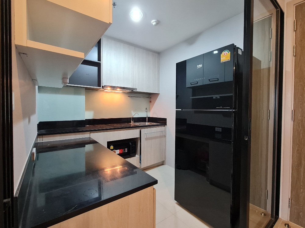 Condo for sale, Niche Mono, Mega Space Bangna, beautiful room, good location, fully furnished room, don't hesitate, book now.