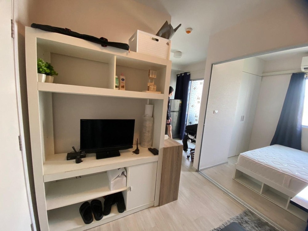 Condo for sale, Plum Condo Park Rangsit Phase 2, 7th floor, corner room, complete with furniture and appliances, great value