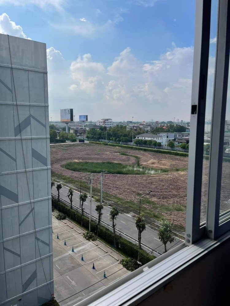 Condo for sale, Plum Condo Park Rangsit Phase 2, 7th floor, corner room, complete with furniture and appliances, great value