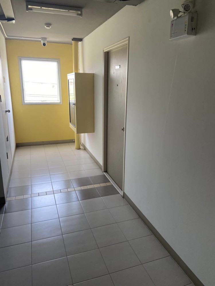 Condo for sale, Lumpini Township, Rangsit, Khlong 1, 4th floor, corner room, quiet, reserve it now.