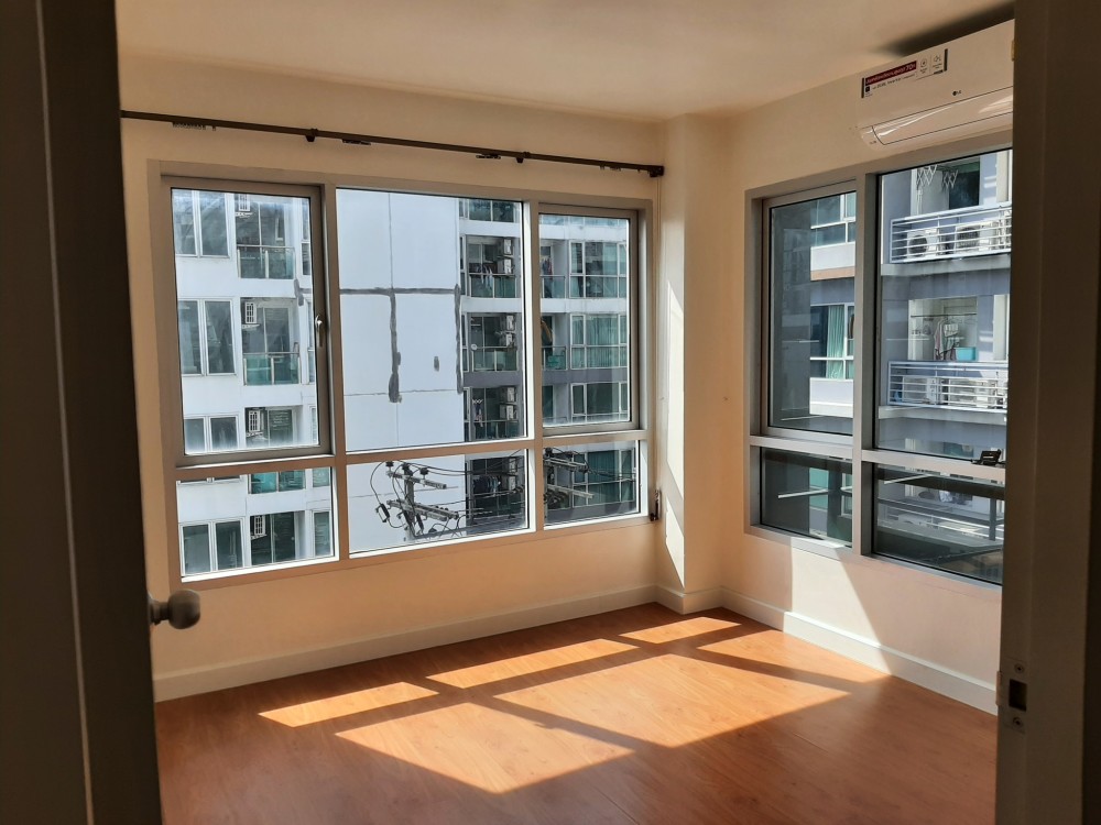 Condo for sale, Condo One Ratchada-Ladprao, corner room, renovate, new, very beautiful, hurry to book!!